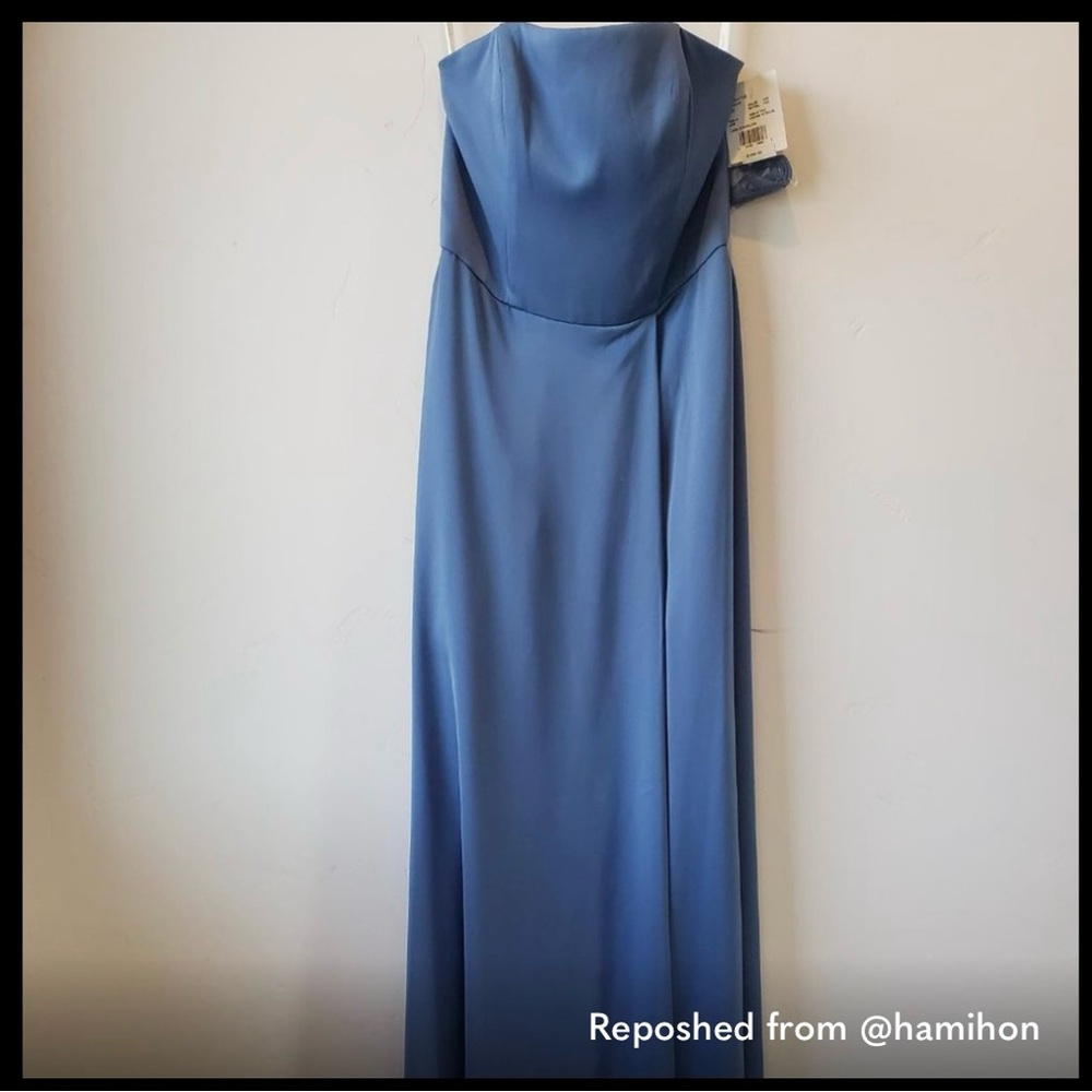 David's Bridal Strapless gown in Small